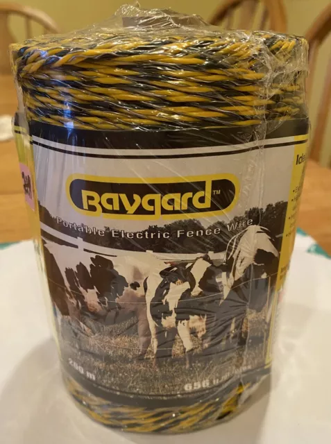 New 656' Roll Portable Electric Fence Pasture Wire Baygard 121 Yellow Black USA