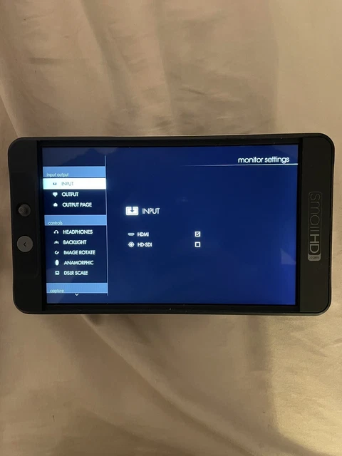 SmallHd 702 HDMI SDI On Camera Monitor 7 inch 1000 NIT brightness model
