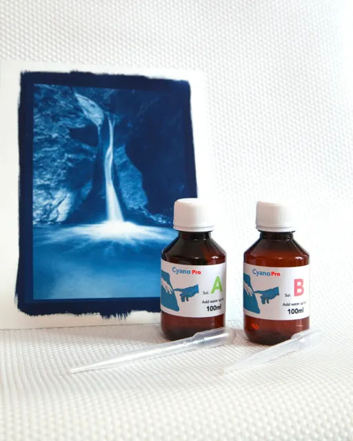 PRO CYANOTYPE KIT: YOU'LL GET CHEMICALS IN BROWN BOTTLES (100+100ml)+ DROPPERS