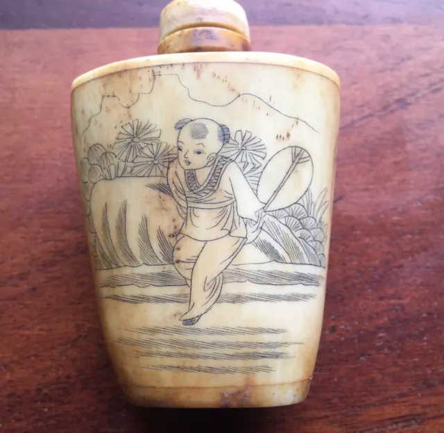 Vintage Chinese Bone Snuff Bottle