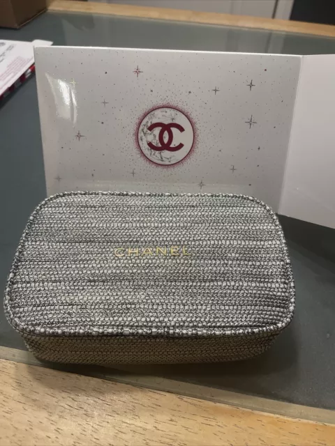 Chanel 2022 Holiday Gift Set! Stay Polished Manicure Set! NIB!