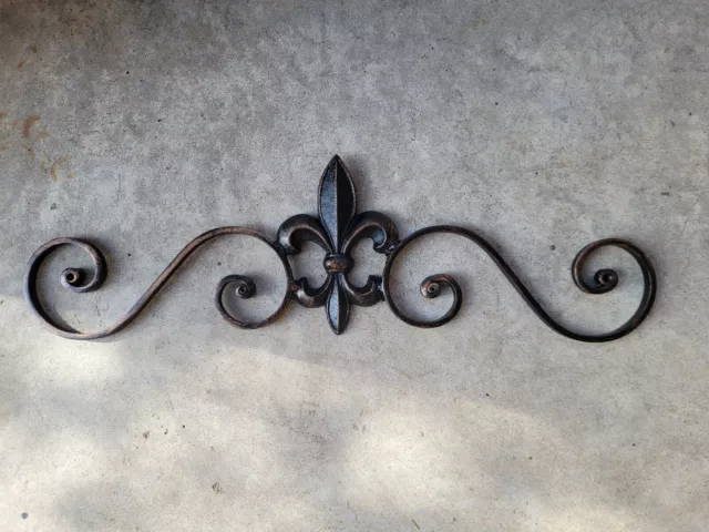 Cast Iron Fleur de Lis Topper, Metal Wall Plaque, Tuscan Old World Pediment NEW