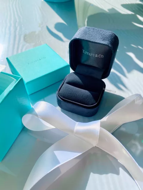 Tiffany & Co Packaging Black Suede Presentation Engagement Ring Box Ribbon New!