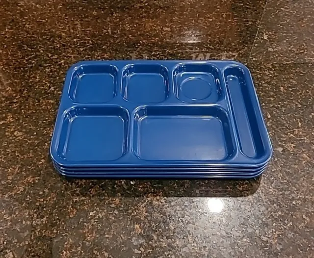 SET OF 4 Carlisle Blue Cafeteria 6-Section Divided Lunch Trays 14.5" x 10"