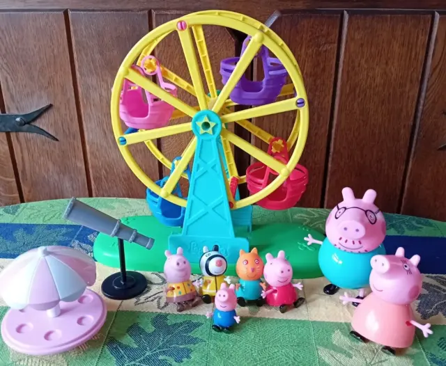 Peppa Pig Ferris Wheel And Figures Bundle Playset