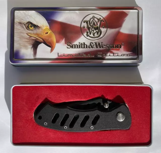 NEW Smith & Wesson® Limited Edition Folding-Knife Tin 3 Knives 44 Magnum  GiftSet