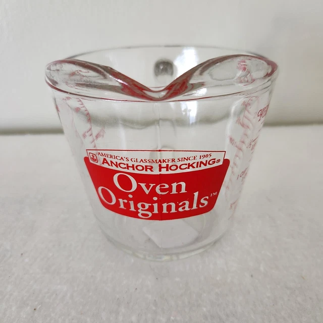 VINTAGE ANCHOR HOCKING Oven Originals 2c. Glass Measuring Cup Red