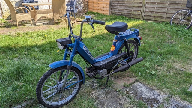 12 Mofas (Hercules, Piaggio etc.)  zu verkaufen