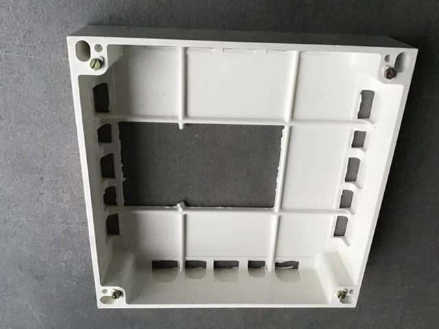 Legrand - Voyant témoin 230V phase distribuée brochable à LEDs blanches pour Mosaic - socle