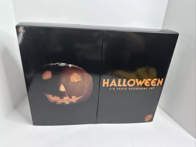 TRICK OR TREAT STUDIOS Halloween 1978 Michael Myers Figure Accessory Pack