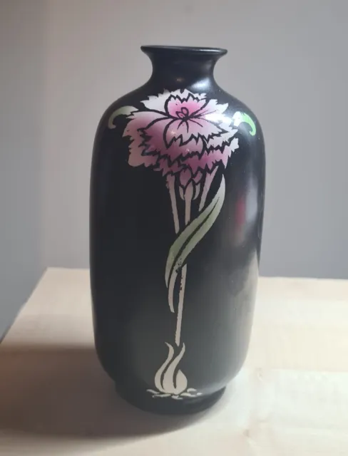 Shelley Carnation (8251) earthenware footed bud vase floral 1920s art nouveau