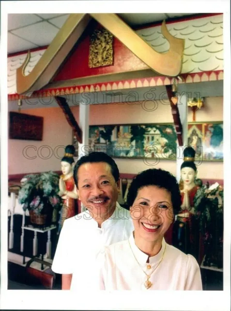 1994 Press Photo Anan Bill & Diane Tonsip Siam Restaurant Sacramento