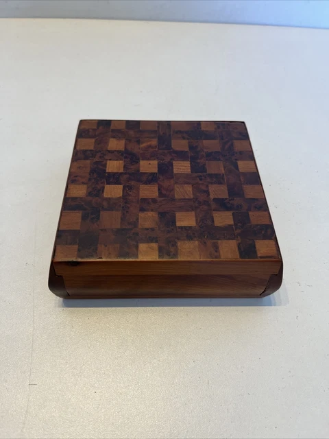 Boîte De Jeux En Bois Vintage Pour Enfants - Ancienne - Dimensions 23.5 X 28 Cm - Fabriquée En France