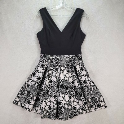 Haute Monde Womens Dress Size L Black Floral Velvet Accent V Neck Fit And Flare