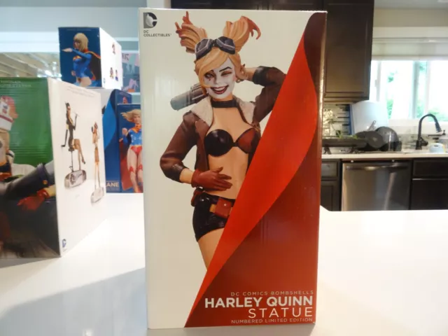 NIB Harley Quinn Deluxe Bombshells Statue DC Comics DC Collectibles 1-st Edition