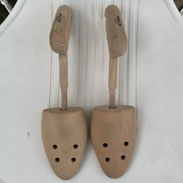 BALLY SCRIBE Adjustable Wooden Shoe Trees / Lasts / Shapers / Inserts Size 4