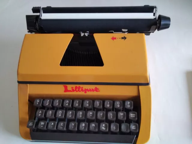 macchina da scrivere LILLIPUT junior typewriter,con scatola originale,vedi foto 