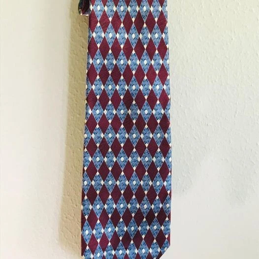 Pre-Owned Men's Regular Hand Sewn 100% Silk Blue Crimson Diamond Necktie 4"