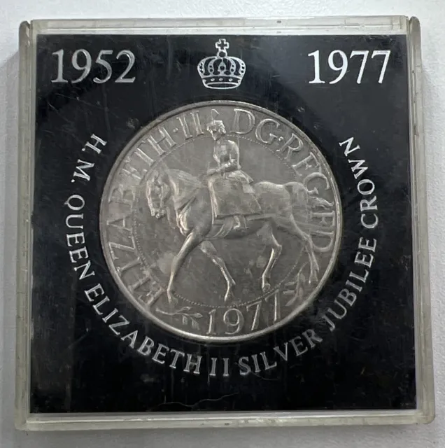 1977 Elizabeth II Jubilee Crown British Coin In Case | Collectable Grade | a9171