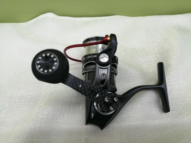 ABU GARCIA REVO Mgx 2500Sh Deez Spinning Reel $261.98