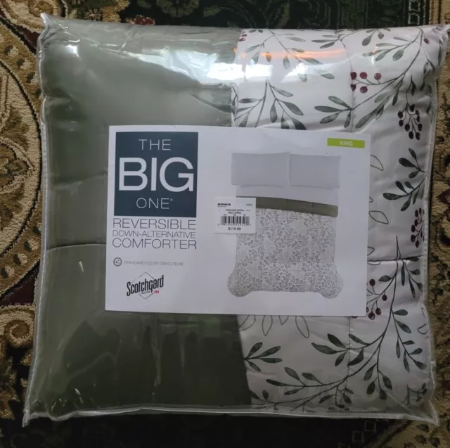 New The Big One Reversible Down-Alternative Comforter King Holly Leaves