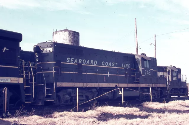 Original 1971 Agfachrome Railroad Slide Seaboard Coast Line 742 North Carolina