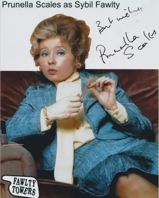 Prunella Scales Hand Signed 8x10 Photo, Autograph, Fawlty Towers Sybil (H)