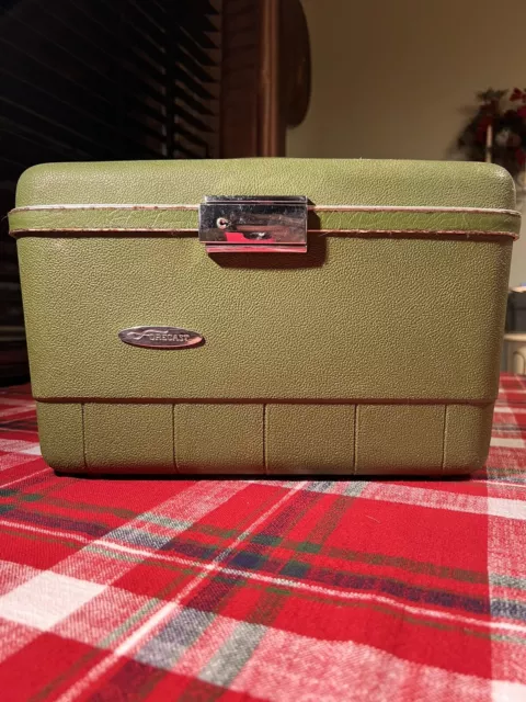 Vintage Sears Forecast Makeup Train Case Luggage  Green