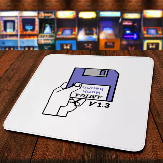 Commodore Amiga Boot Screen (a) Retro Arcade Computer Game Mouse Pad Mouse Mat