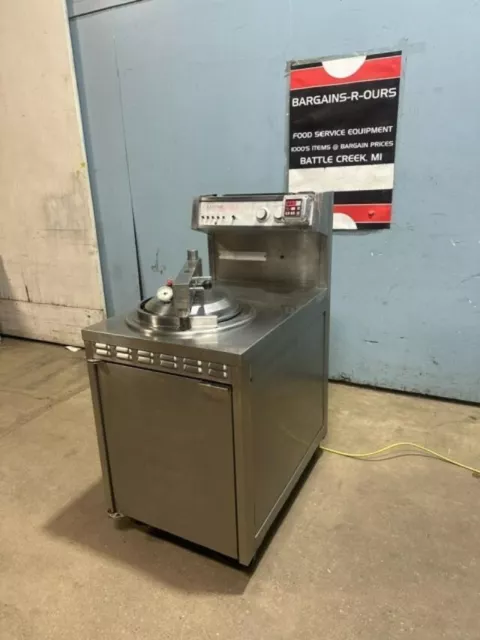 Broaster 1800GH Commercial Pressure Fryer