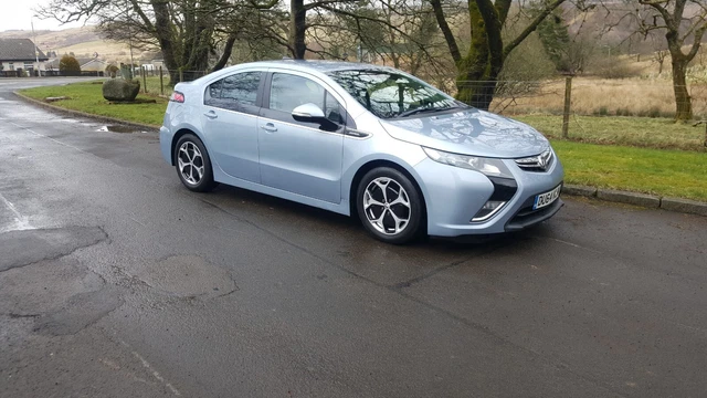 Opel ampera 1.4 clearance hybrid pret