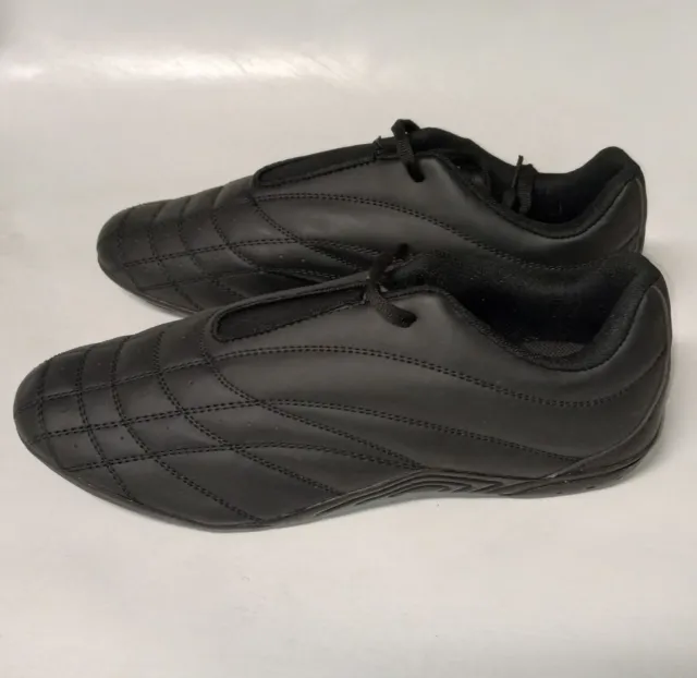 Pro Force unisex black, lightweight kickboxing shoe, for martial arts. Sz 12 US