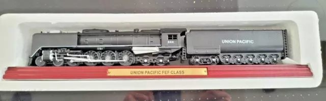 Atlas Edition Static Model Train  And Tender-Union Pacific Fer Class 844