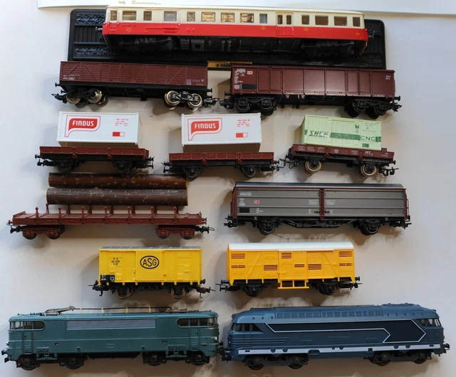 Gros Lot De Trains Jouef – Locomotives Vapeur, Wagons, TGV – Occasion