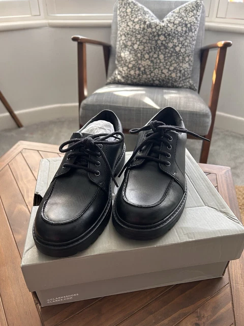 Clarks fuzzle pop store