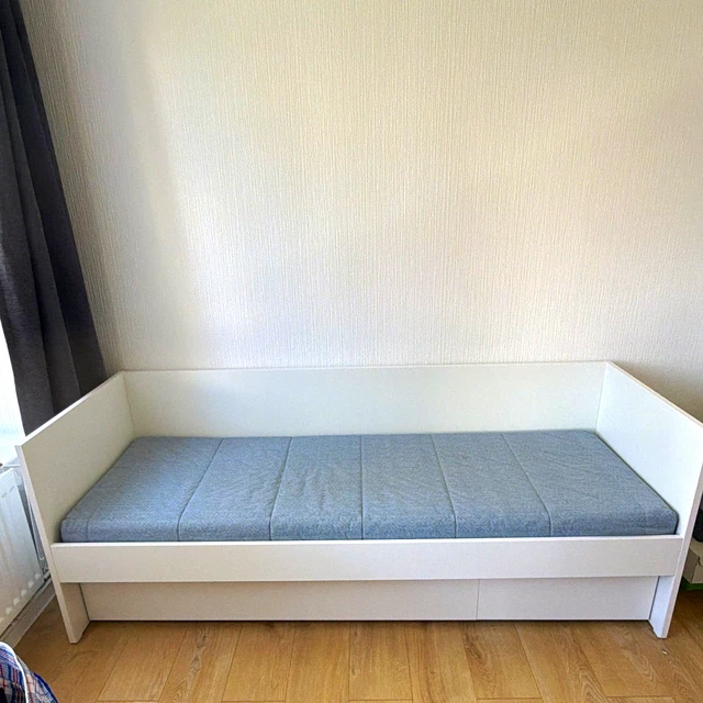 IKEA VIHALS DAYBED Small Single Wood Frame 3 Drawers White/Grey Firm ...