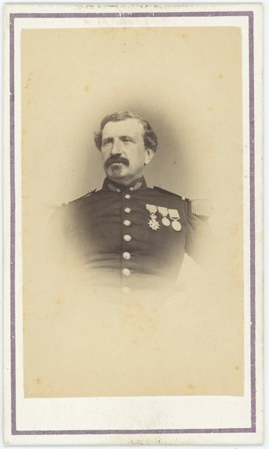 SOLDAT MILITAIRE ZOUAVE EN POSE circa 1875 , CDV GEISER à ALGER