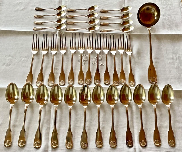 Christofle Modele Vendome Menagere 37 Pieces En Metal Argente Vers 1960