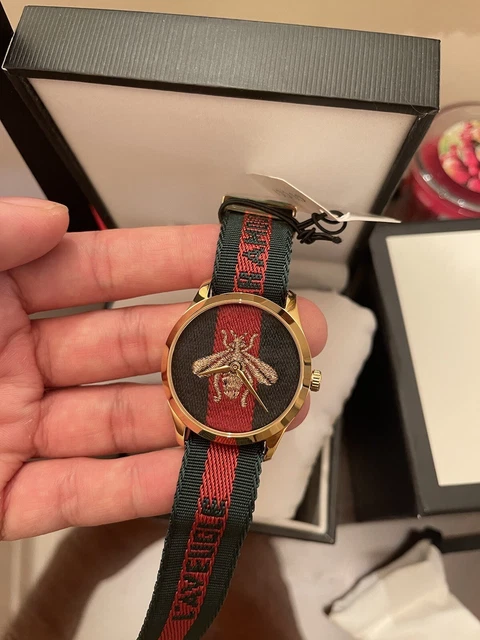 Gucci le on sale marche watch