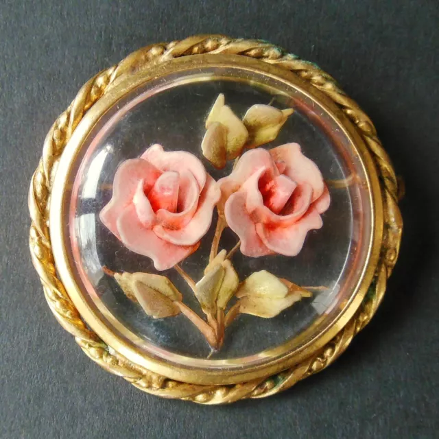 BROCHE Ancienne LUCITE Gravée Deco FLEUR - Old lucite brooch