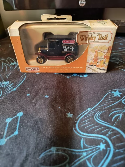 Lledo Days Gone Whisky Trail Model T Ford Van Bushmills Black Bush DG006165