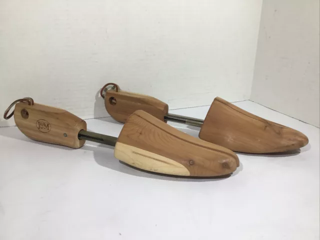 Rochester Shoe Tree Co. Wooden Cedar Shoe Keepers CM-647