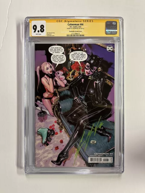 Catwoman #44 (DC, 2022) Sozomaika 1:25, Signed! CGC 9.8