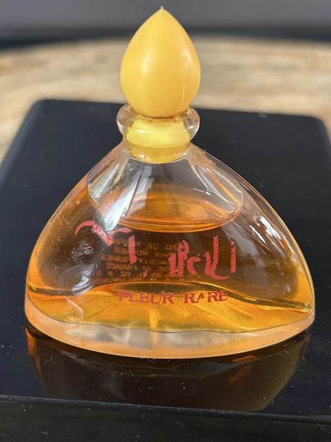Eau De Parfum Shafali Yves Rocher 30ml Pour Femme - Fleurs Blanches, Ambre, Vanille - Neuf