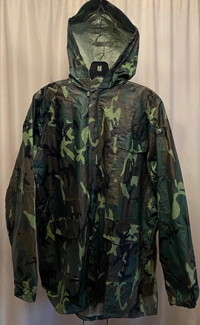 AMERICAS CUP Camouflage PVC Rain Suit Woodland Fatigue Waterproof Jacket Pants L AMERICAS CUP Camouflage PVC Rain Suit Woodland Fatigue Waterproof Jacket Pants L
