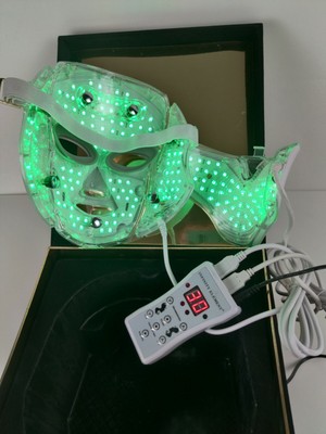Predire Paris eight Elements X8 Multi-Purpose LED PHOTON Skincare Mask, face up/neck 12