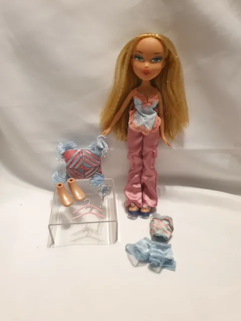 BRATZ NIGHTY NITE FIANNA Doll Wave 1 with Both Outfits and Accessories HTF  £27.99 - PicClick UK
