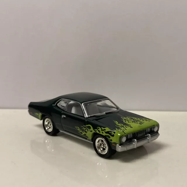 1971 71 Plymouth Duster Collectible 1/64 Scale Diecast Diorama Model