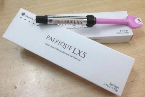 3 X Tokuyama Dental Palfique LX5 Composite Restorative Syringe of 3.8gm.