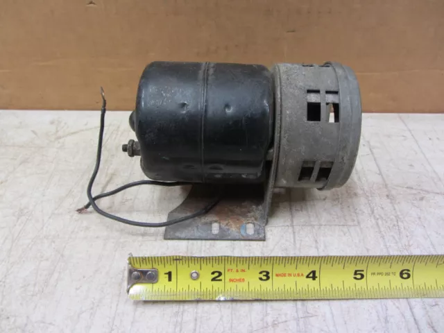 Vtg Small Auto Parade Siren Horn Loud Fire Ford Chevy Rat Hot Street Rod Truck Vtg Small Auto Parade Siren Horn Loud Fire Ford Chevy Rat Hot Street Rod Truck